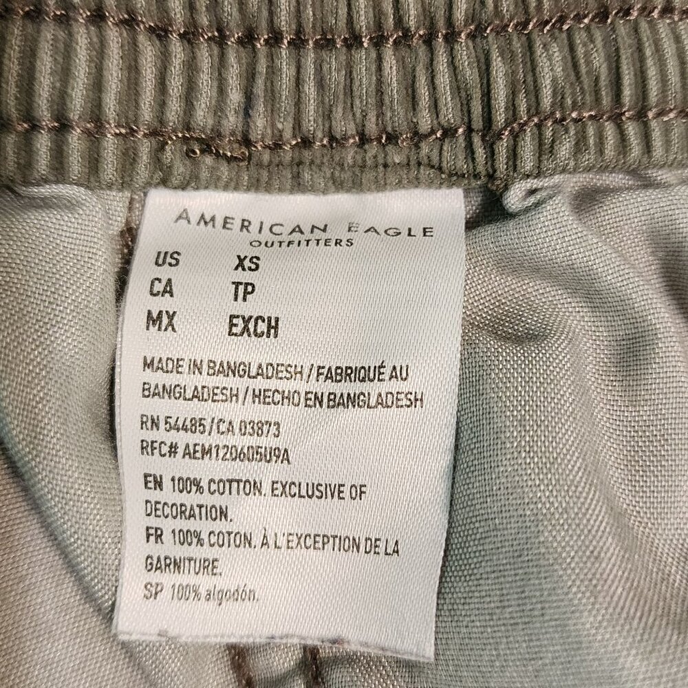 American Eagle sz XS women olive green corduroy shorts - Picture 8 of 11